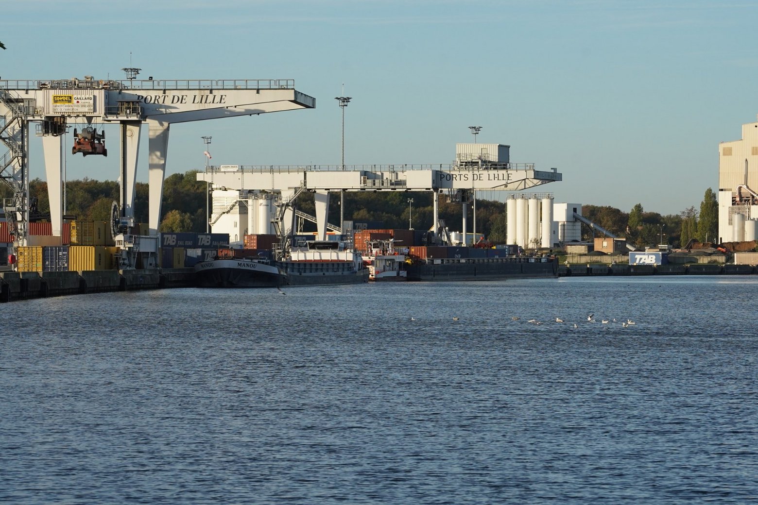 Ports_de_Lille_-_vue_depuis_la_Deule