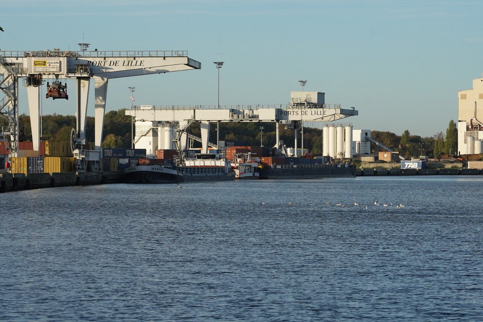 Ports_de_Lille_-_vue_depuis_la_Deule