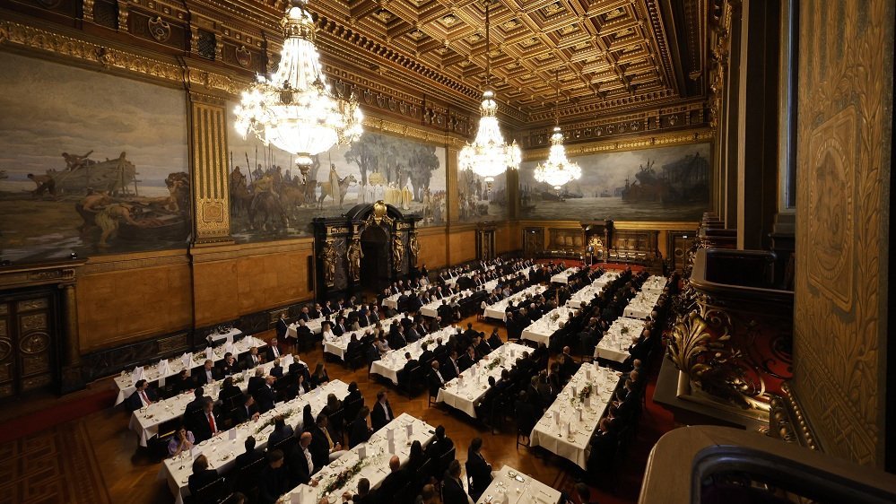 Logistik_Dinner_des_Hamburger_Senats_im_grossen_Festsaal_des_Hamburger_Rathauses