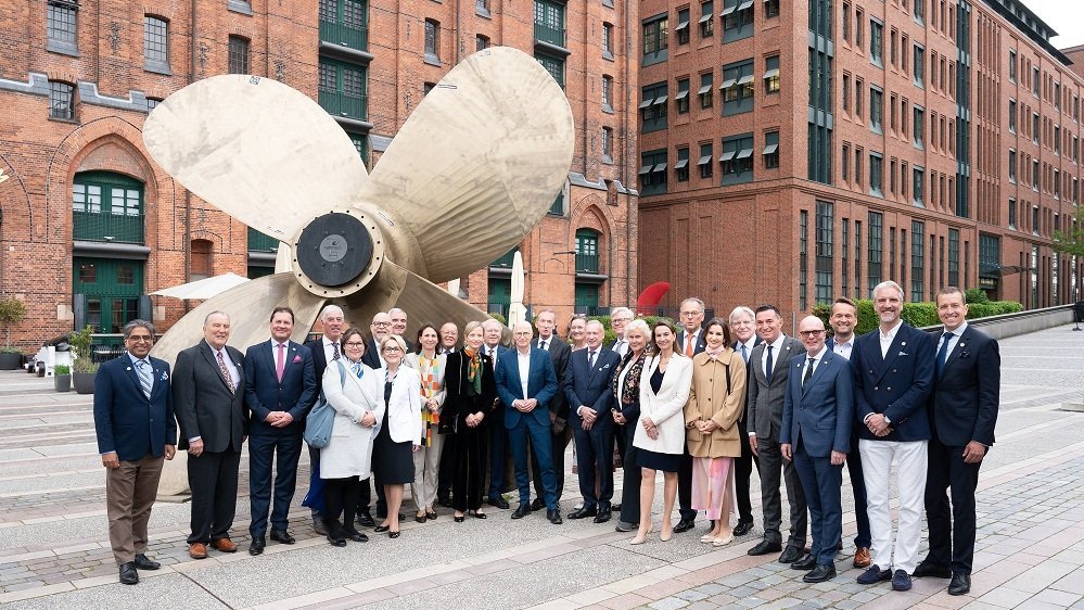 2Gruppenfoto_Credit_Senatskanzlei_web